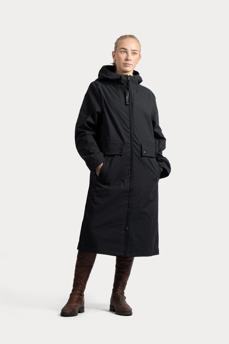Lova Parkas Jacket, Black