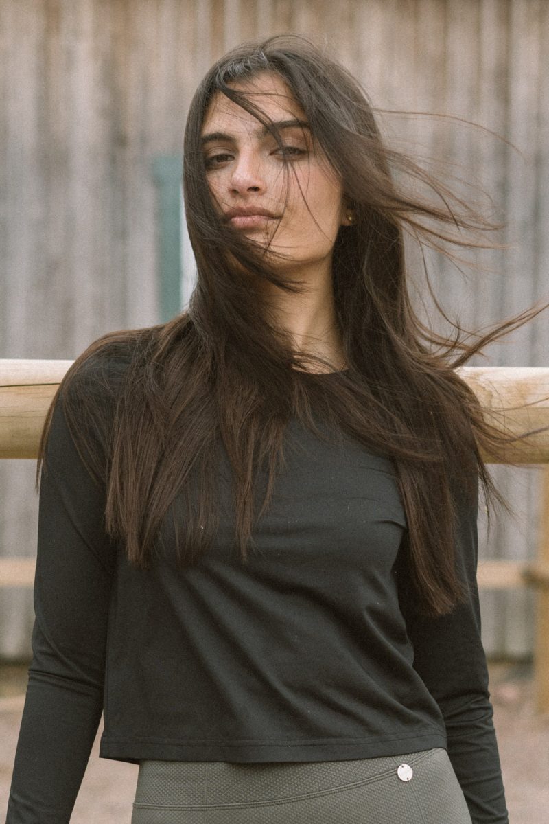 Luella Black, Ultraskjorta