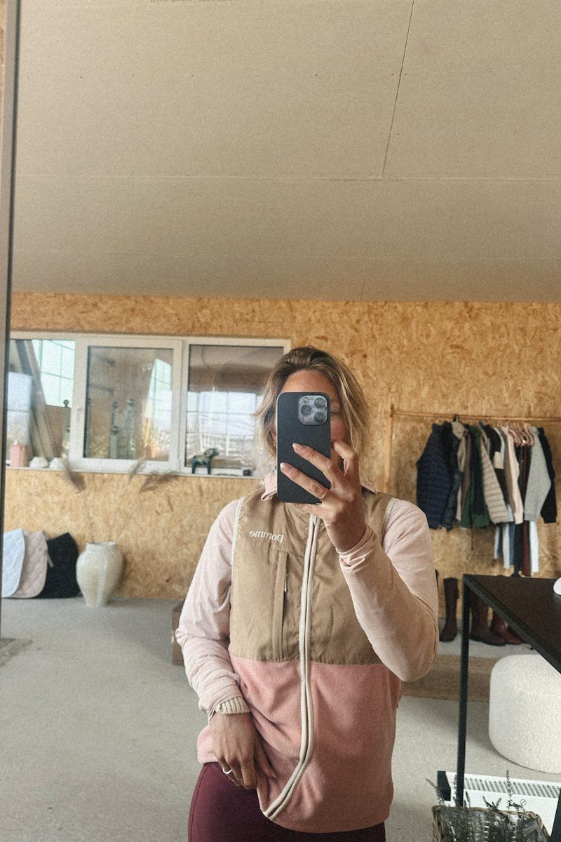 Riding vest